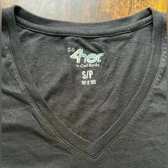 G-III 4her by Carl Banks | ladies Martin Truex Jr. t-shirt. Size: S - Picture 3 of 12